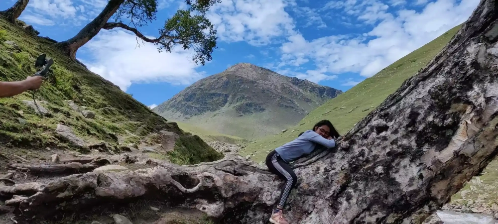 Yoga retreat in kashmir